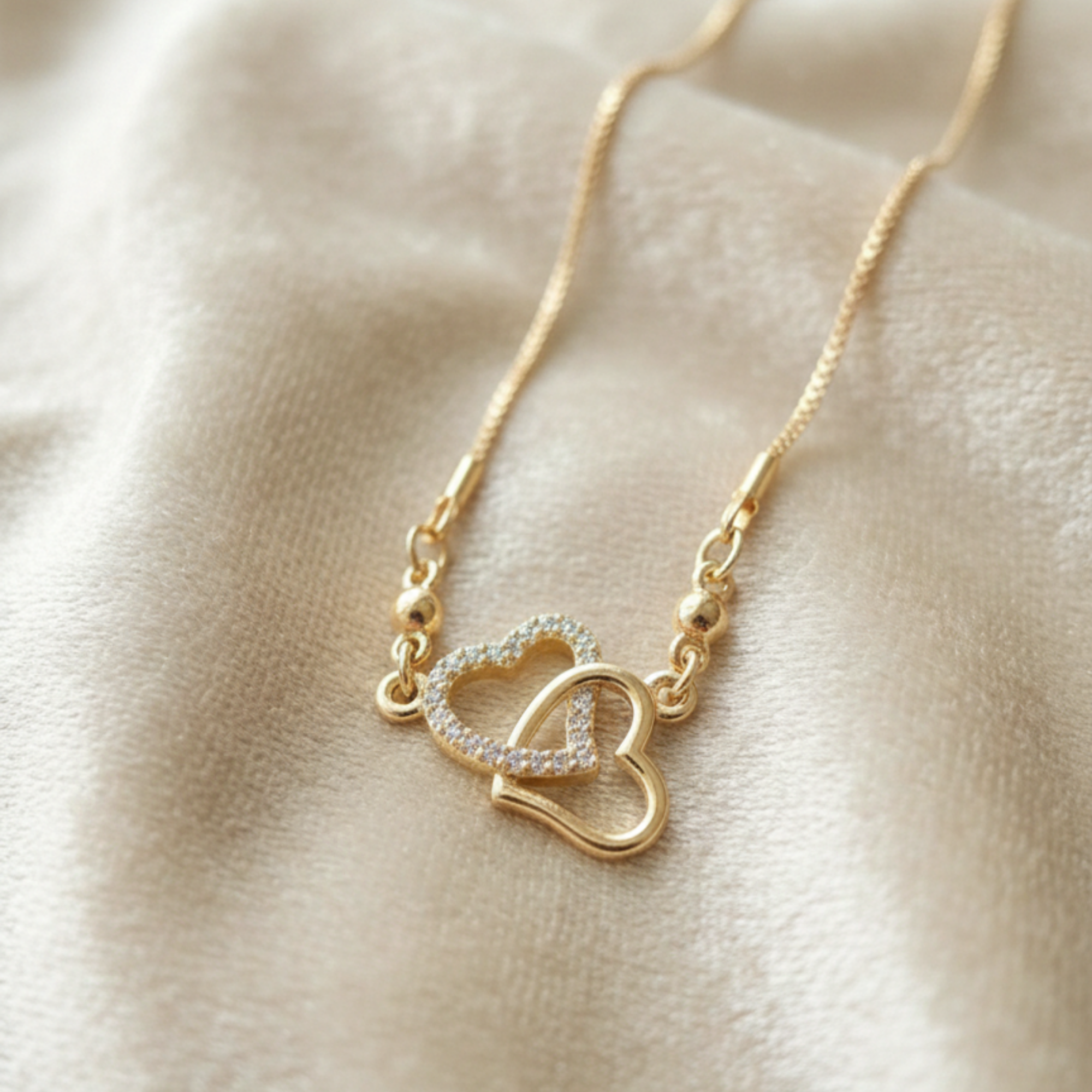Gold Interlocking Heart Necklace